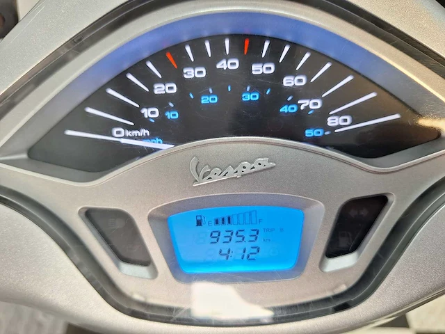 Piaggio vespa primavera 25 km snorscooter 4takt - afbeelding 4 van  7