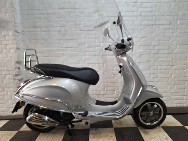 Piaggio vespa primavera 25 km snorscooter 4takt - afbeelding 6 van  7