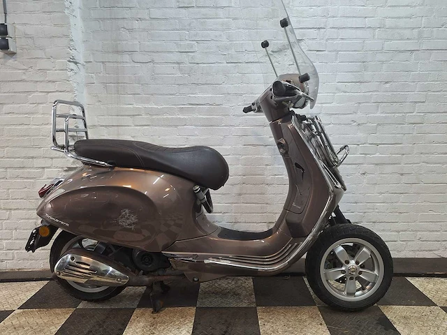 Piaggio vespa primavera 25 km snorscooter 4takt - afbeelding 6 van  7