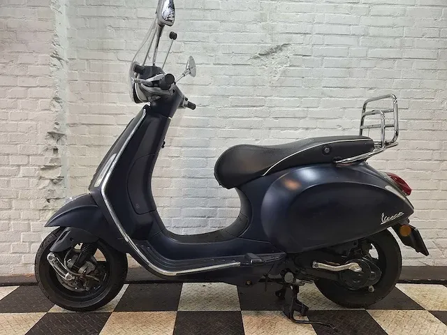 Piaggio vespa primavera 45 km bromscooter 4takt - afbeelding 1 van  7