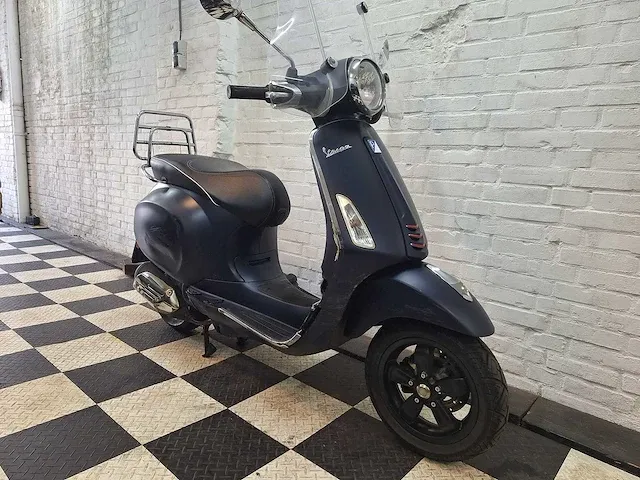 Piaggio vespa primavera 45 km bromscooter 4takt - afbeelding 7 van  7