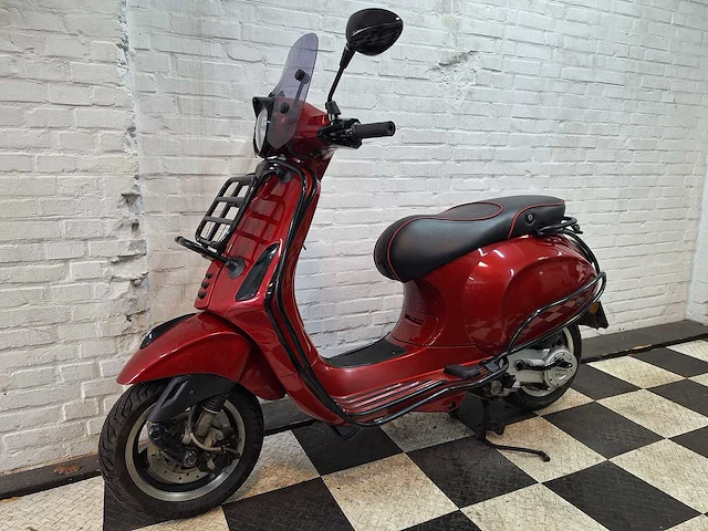Piaggio vespa primavera 45 km bromscooter 4takt - afbeelding 2 van  7