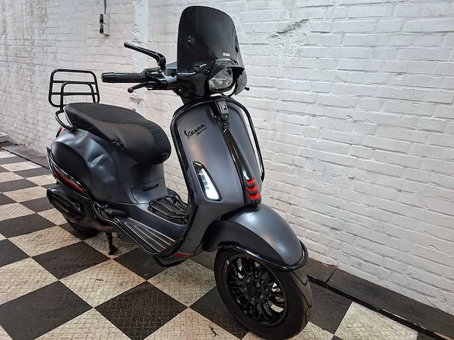 Piaggio vespa primavera 45 km bromscooter 4takt - afbeelding 7 van  7