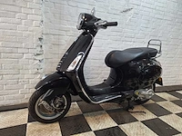 Piaggio vespa primavera 45 km bromscooter 4takt - afbeelding 2 van  7