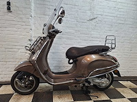 Piaggio vespa primavera 45 km bromscooter 4takt - afbeelding 1 van  7