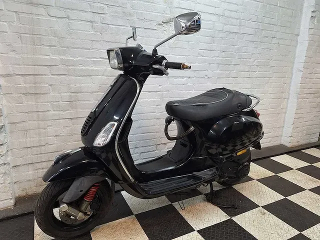Piaggio vespa s 25 km snorscooter 4takt - afbeelding 2 van  7