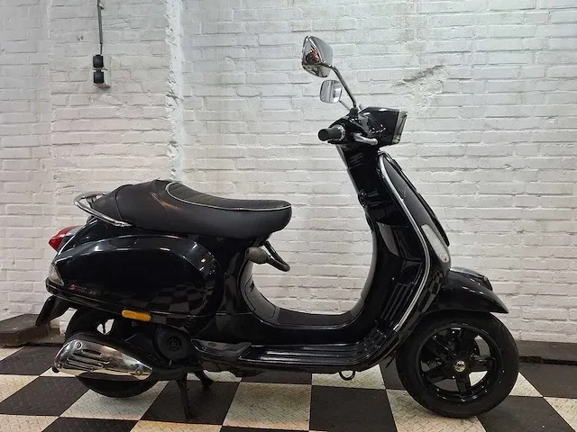 Piaggio vespa s 25 km snorscooter 4takt - afbeelding 6 van  7