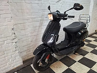 Piaggio vespa s 45 km bromscooter 4takt - afbeelding 2 van  7