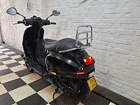 Piaggio vespa s 45 km bromscooter 4takt - afbeelding 3 van  7