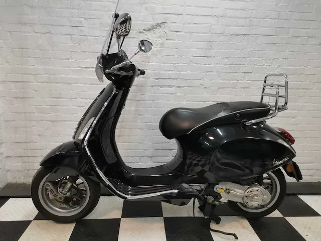 Piaggio vespa sprint 25 km snorscooter 4takt - afbeelding 1 van  7