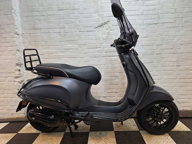 Piaggio vespa sprint 25 km snorscooter 4takt - afbeelding 5 van  7