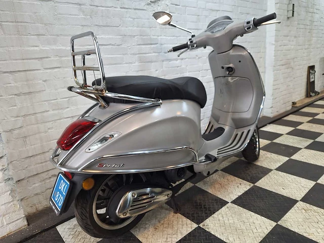 Piaggio vespa sprint 25 km snorscooter 4takt - afbeelding 6 van  7