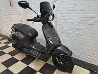Piaggio vespa sprint 25 km snorscooter 4takt - afbeelding 6 van  6
