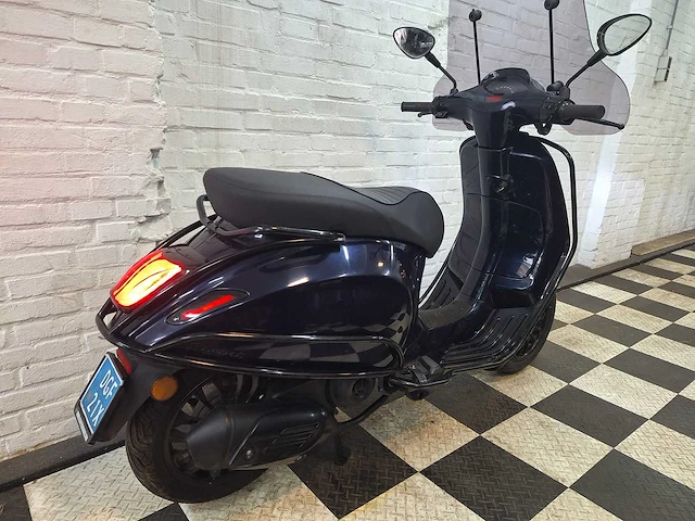 Piaggio vespa sprint 25 km snorscooter 4takt - afbeelding 5 van  7