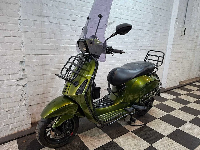 Piaggio vespa sprint 25 km snorscooter 4takt - afbeelding 2 van  7