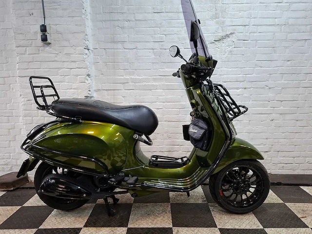 Piaggio vespa sprint 25 km snorscooter 4takt - afbeelding 6 van  7