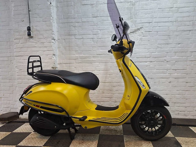 Piaggio vespa sprint 25 km snorscooter 4takt - afbeelding 6 van  7