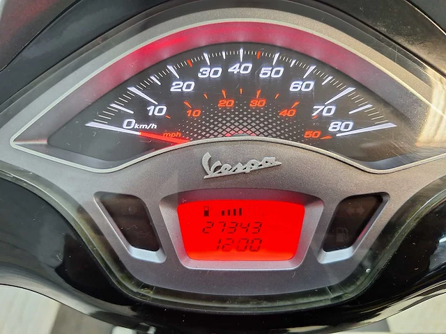 Piaggio vespa sprint 25 km snorscooter 4takt - afbeelding 4 van  7