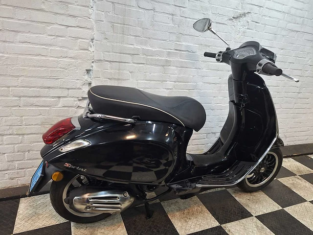 Piaggio vespa sprint 25 km snorscooter 4takt - afbeelding 5 van  7