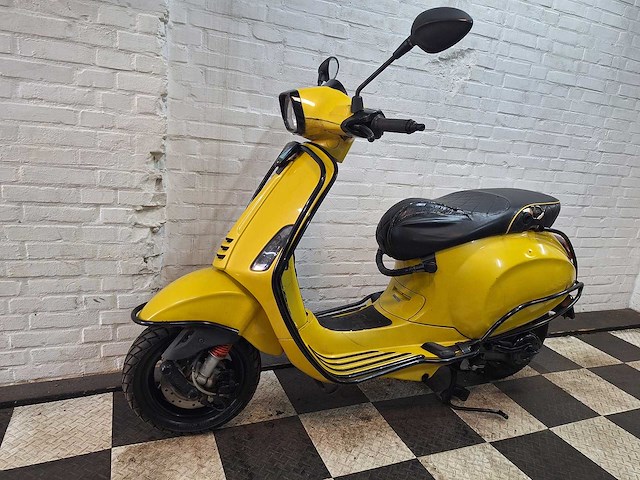 Piaggio vespa sprint 25 km snorscooter 4takt - afbeelding 2 van  7
