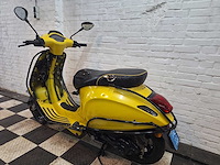 Piaggio vespa sprint 25 km snorscooter 4takt - afbeelding 3 van  7
