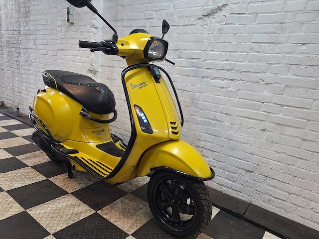 Piaggio vespa sprint 25 km snorscooter 4takt - afbeelding 6 van  7