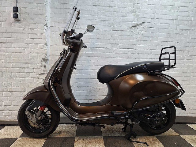 Piaggio vespa sprint 25 km snorscooter 4takt - afbeelding 1 van  7