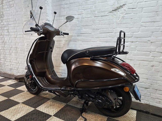 Piaggio vespa sprint 25 km snorscooter 4takt - afbeelding 3 van  7