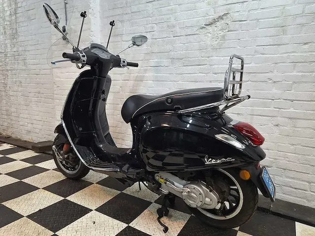 Piaggio vespa sprint 25km snorscooter 4-takt - afbeelding 5 van  7