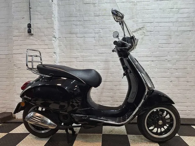 Piaggio vespa sprint 25km snorscooter 4-takt - afbeelding 6 van  7