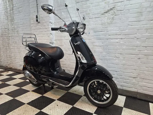 Piaggio vespa sprint 25km snorscooter 4-takt - afbeelding 7 van  7