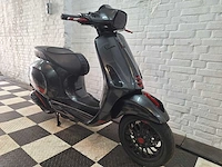 Piaggio vespa sprint 45 km bromscooter 4takt - afbeelding 7 van  7