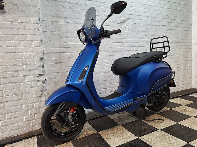 Piaggio vespa sprint 45 km bromscooter 4takt - afbeelding 2 van  7