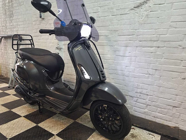 Piaggio vespa sprint 45 km bromscooter 4takt - afbeelding 7 van  7