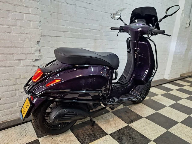 Piaggio vespa sprint 45 km bromscooter 4takt - afbeelding 7 van  7
