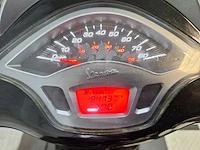 Piaggio vespa sprint 45 km bromscooter 4takt - afbeelding 4 van  7