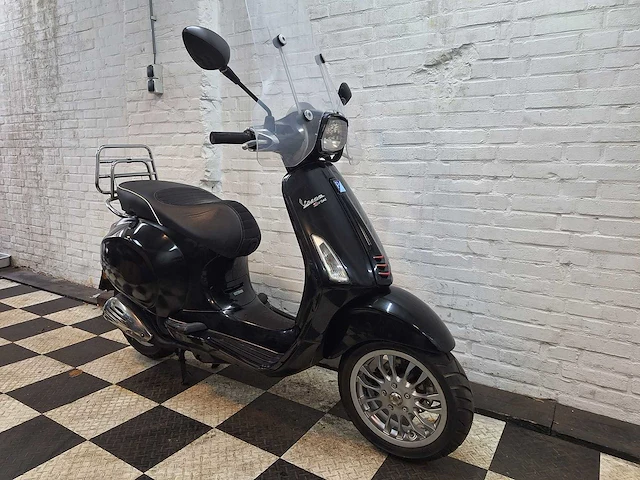 Piaggio vespa sprint 45 km bromscooter 4takt - afbeelding 7 van  7