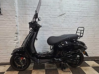 Piaggio vespa sprint 45 km bromscooter 4takt - afbeelding 1 van  7
