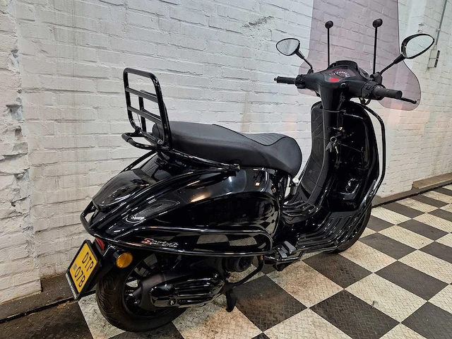 Piaggio vespa sprint 45 km bromscooter 4takt - afbeelding 7 van  7