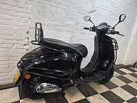 Piaggio vespa sprint 45 km bromscooter 4takt - afbeelding 5 van  7