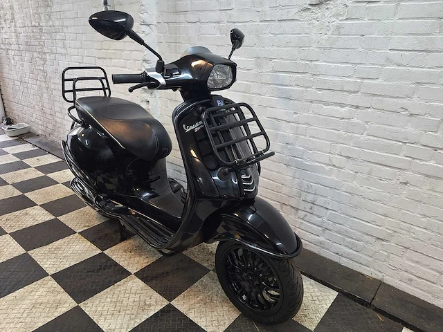 Piaggio vespa sprint 45 km bromscooter 4takt - afbeelding 7 van  7
