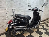Piaggio vespa sprint 45 km bromscooter 4takt - afbeelding 5 van  7