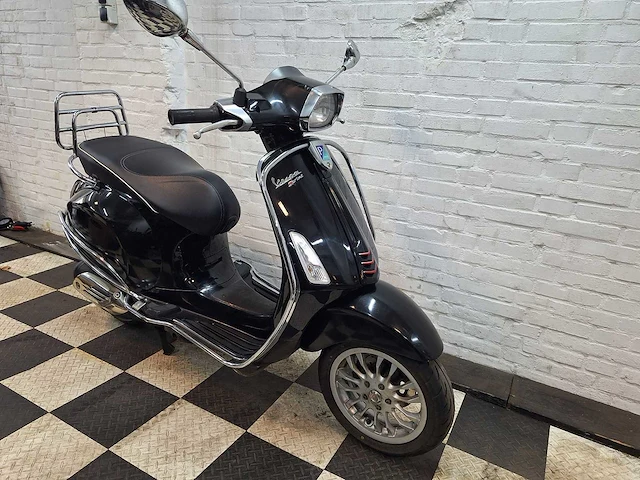 Piaggio vespa sprint 45 km bromscooter 4takt - afbeelding 7 van  7