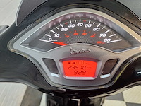 Piaggio vespa sprint 45 km bromscooter 4takt - afbeelding 4 van  7