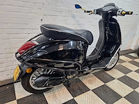 Piaggio vespa sprint 45 km bromscooter 4takt - afbeelding 5 van  7