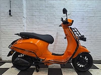 Piaggio vespa sprint 45km bromscooter 4-takt - afbeelding 7 van  7