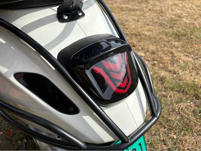 Piaggio vespa sprint full option scooter - afbeelding 10 van  35