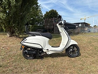 Piaggio vespa sprint full option scooter - afbeelding 32 van  35