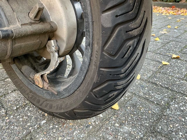 Piaggio vespa sprint scooter - afbeelding 27 van  29