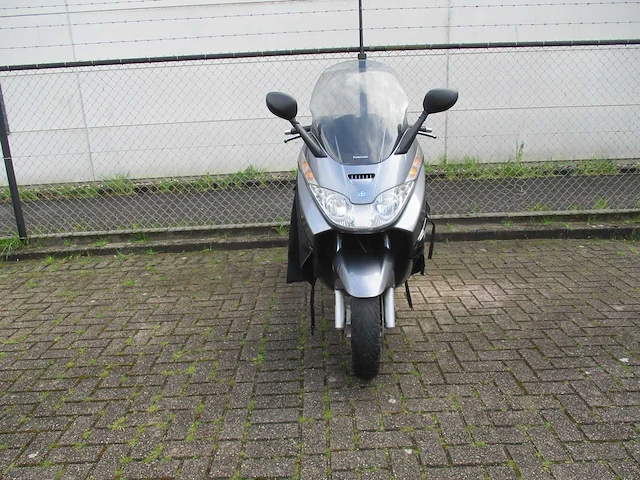 Piaggio x8 - motorscooter - 250 - motorfiets - afbeelding 5 van  11